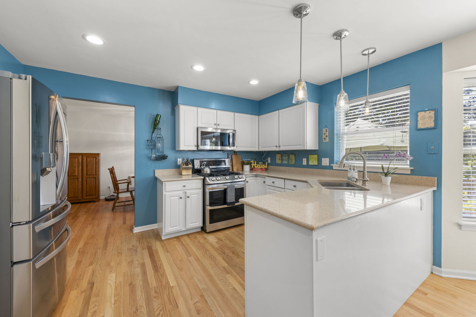 3115 Compton Road Aurora, IL 60504 - Photo 9 of 48 Gallery Image 9