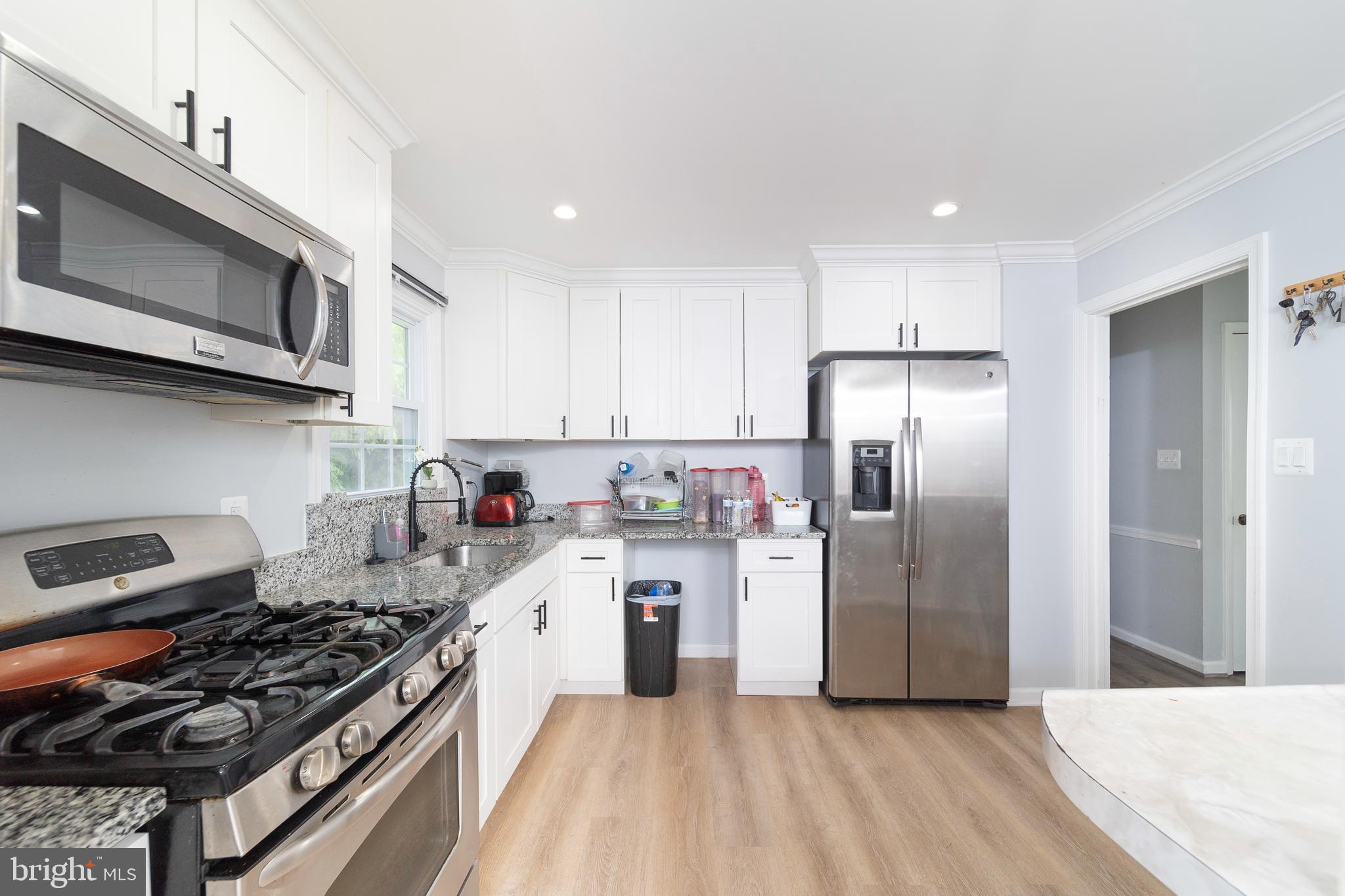 13807 Gilbert Road Woodbridge, VA 22193 - Photo 7 of 44 Kitchen