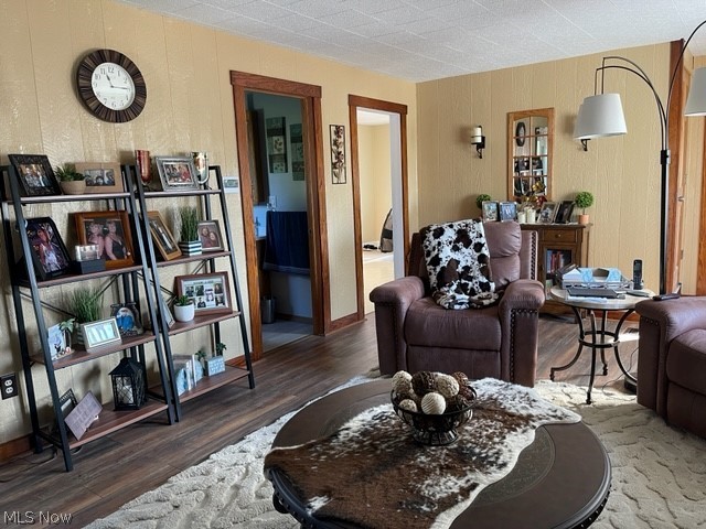 6935 Winklepleck Road Northwest Dundee, OH 44624 - Photo 8 of 28 Gallery Image 8
