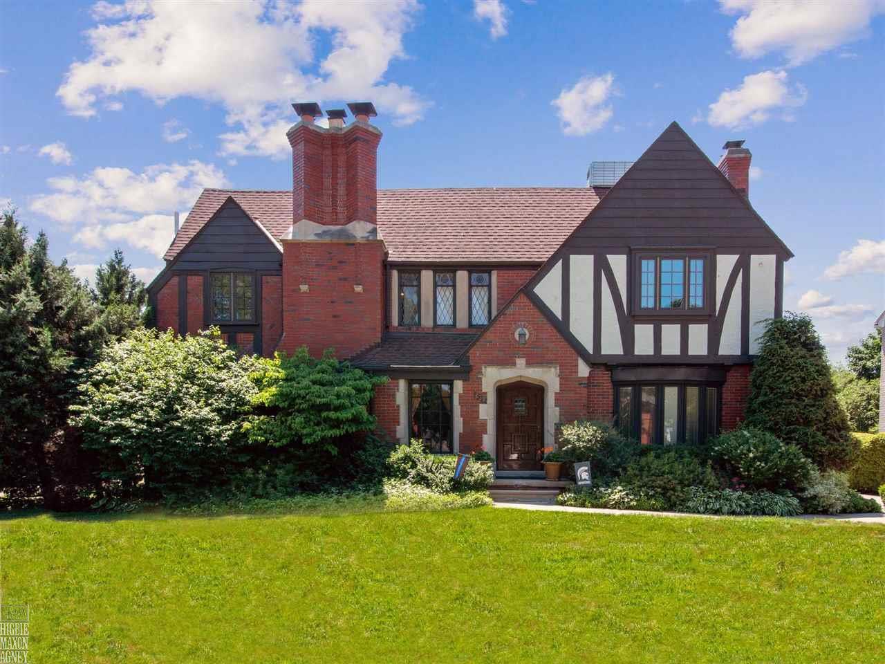 639 Pemberton Road Grosse Pointe Park, MI 48230 - Photo 1 of 31
