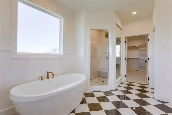 $910,174 | 2432 West 177th Street, Overland Park, KS 66085