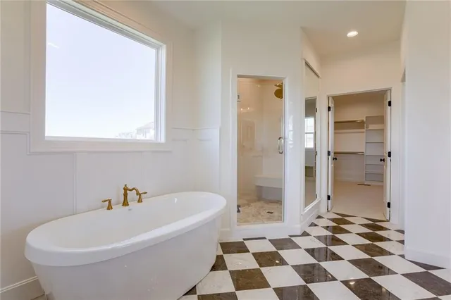 $900,525 | 2432 West 177th Street, Overland Park, KS 66085