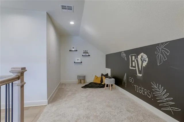 $900,525 | 2432 West 177th Street, Overland Park, KS 66085