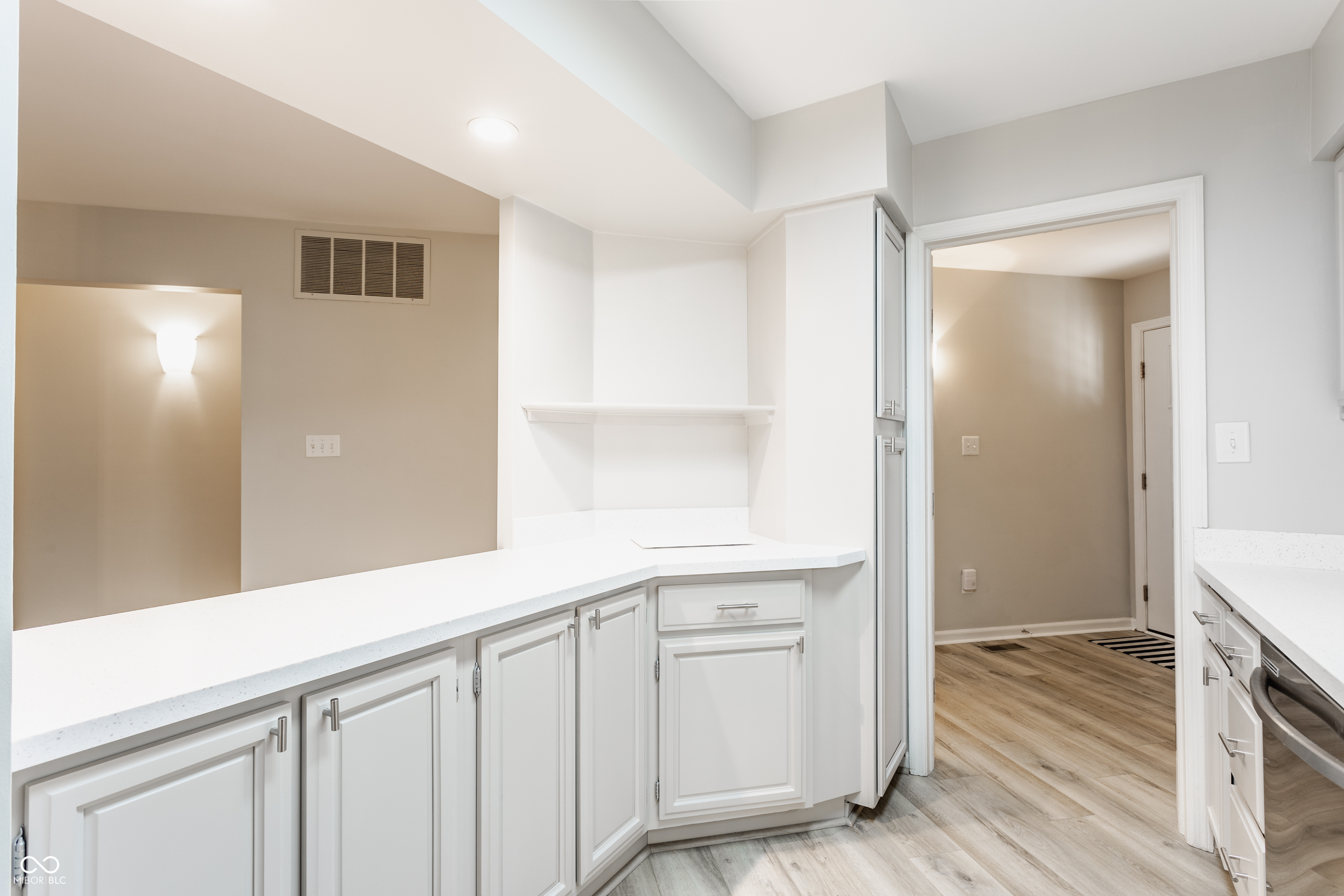 2128 Boston Court, Unit A Indianapolis, IN 46228 - Photo 13 of 33