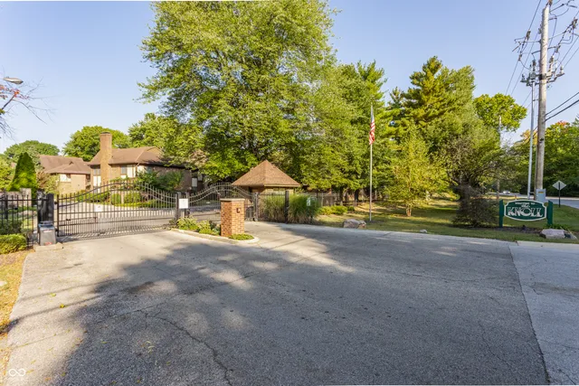 $195,000 | 2128 Boston Court, Unit A, Indianapolis, IN 46228