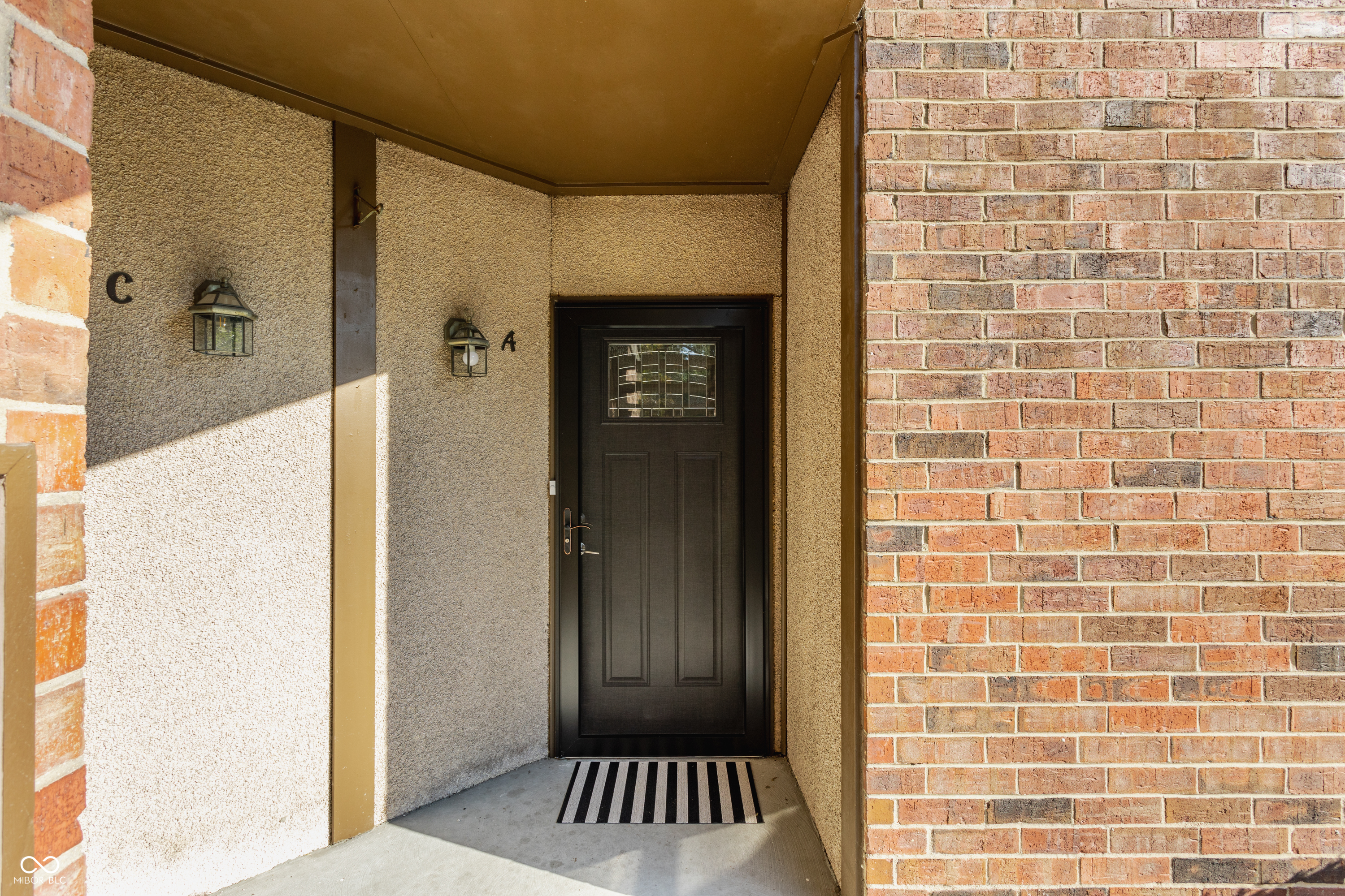 2128 Boston Court, Unit A Indianapolis, IN 46228 - Photo 4 of 33