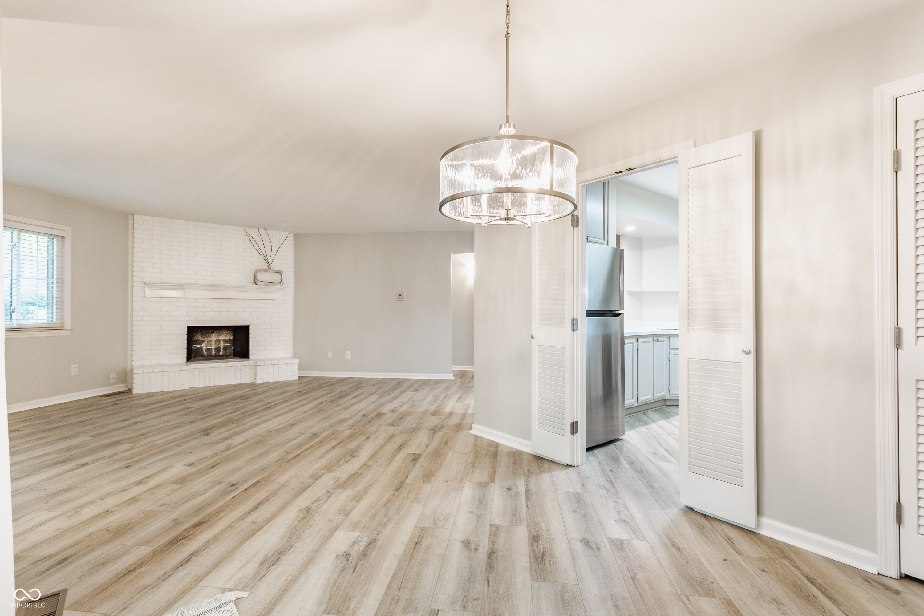 2128 Boston Court, Unit A Indianapolis, IN 46228 - Photo 8 of 33