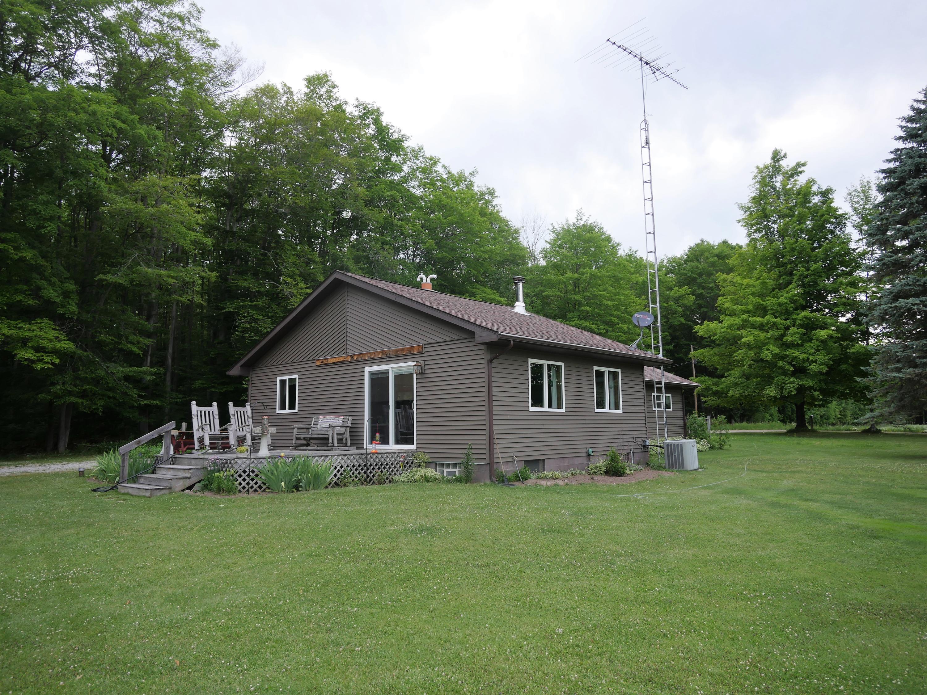 23035 Hunt Road Hillman, MI 49746 - Photo 27 of 31 Gallery Image 27