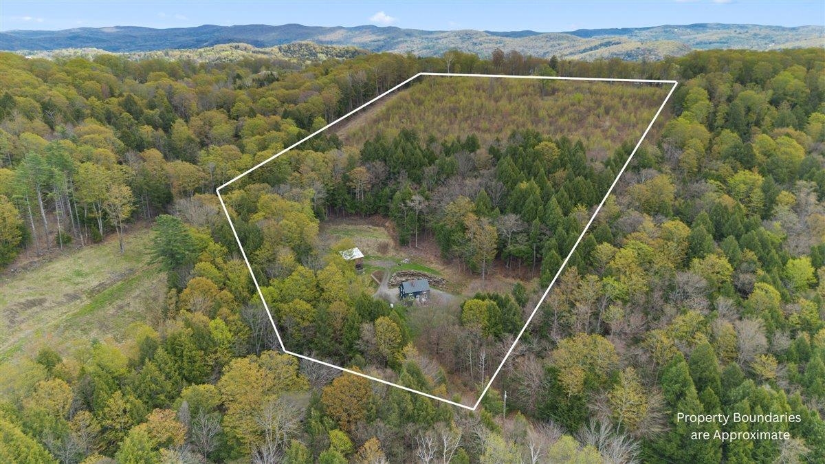 278 Spring Road Tunbridge, VT 05077 - Photo 51 of 52