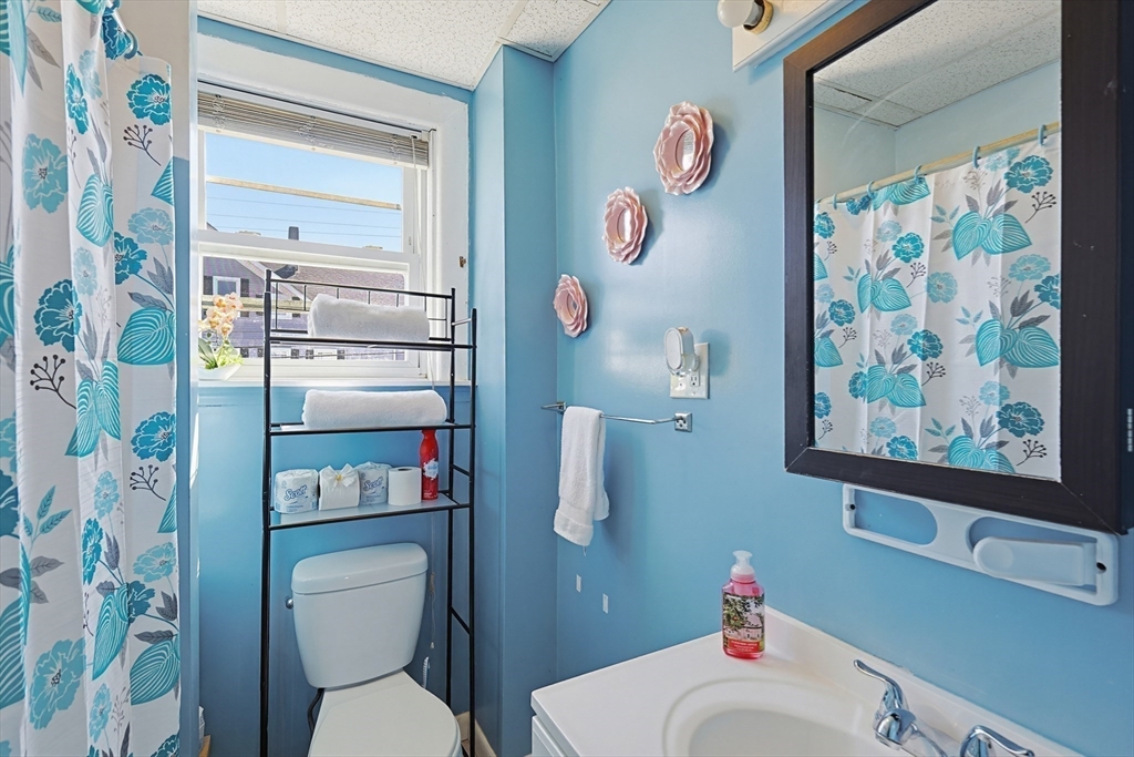 464 Birch Street Fall River, MA 02724 - Photo 23 of 35