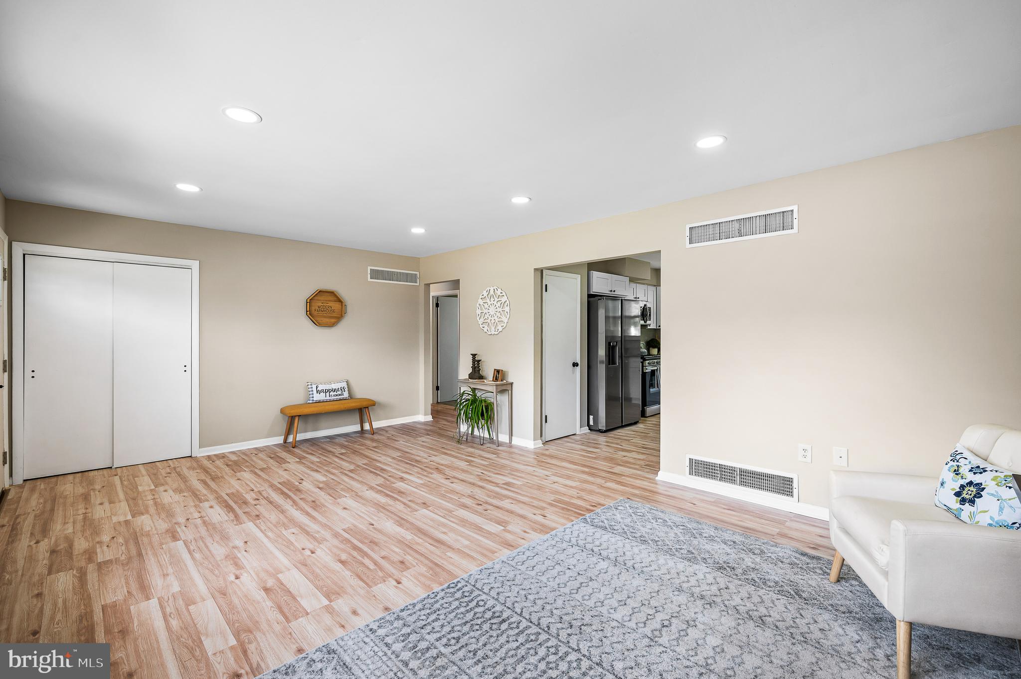62 Fort Mott Road Pennsville, NJ 08070 - Photo 7 of 31
