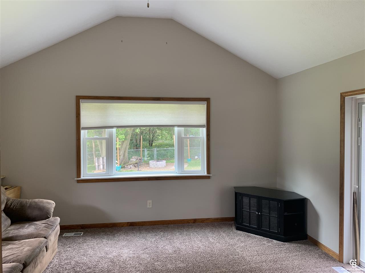 360 South Williams Perry, MI 48872 - Photo 5 of 19 50022702-4.JPG