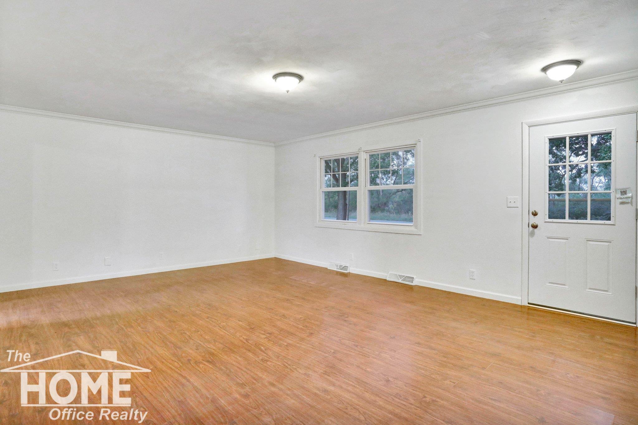 275 Elm Road Ovid, MI 48866 - Photo 13 of 28 50155382-9720ec16-f989-4c12-b0ff-01bdd2144183.JPG