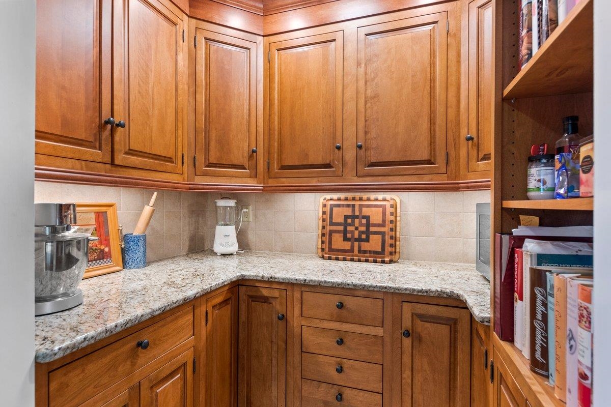 743 Town Line Road Shaftsbury, VT 05262 - Photo 18 of 39