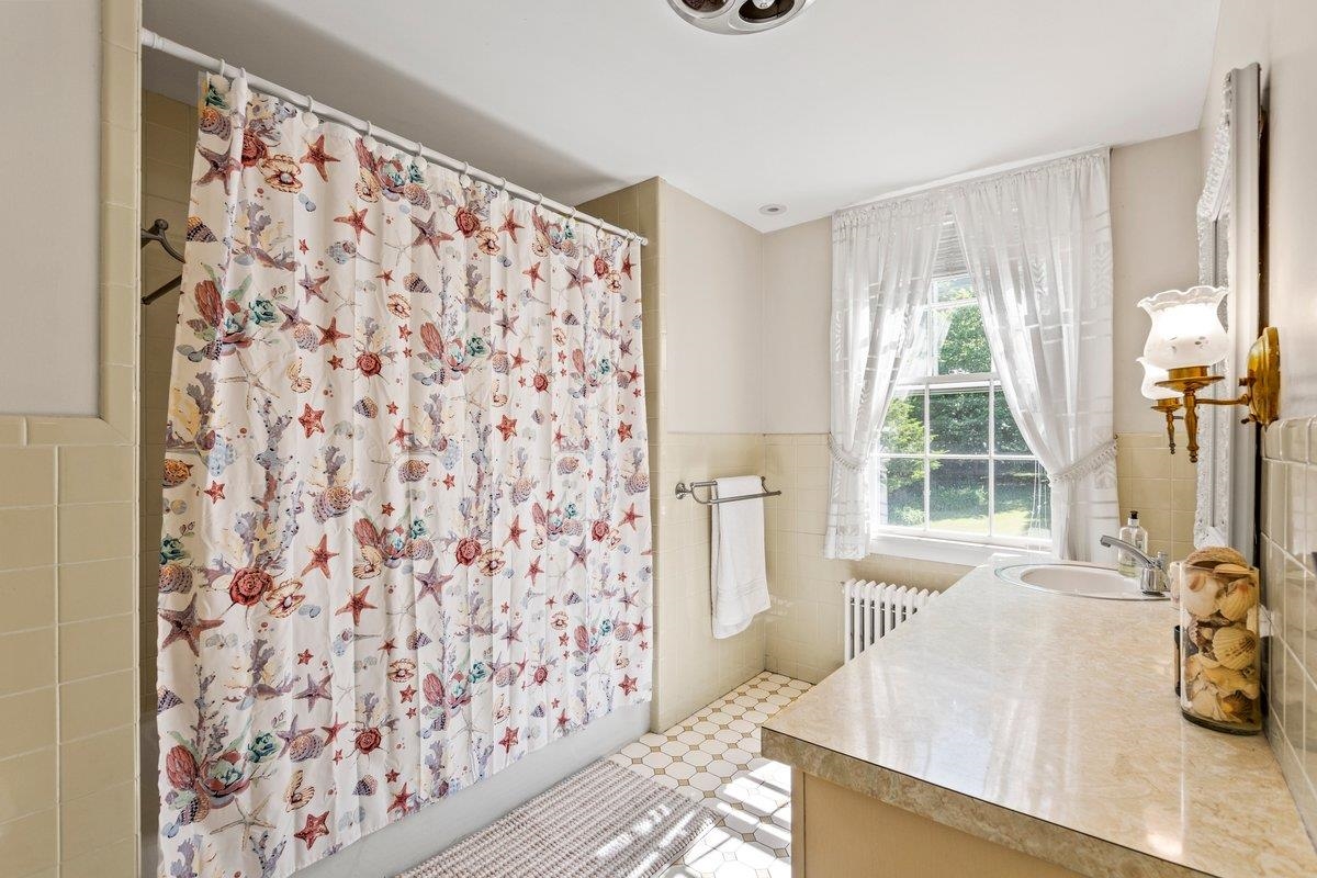 743 Town Line Road Shaftsbury, VT 05262 - Photo 28 of 39