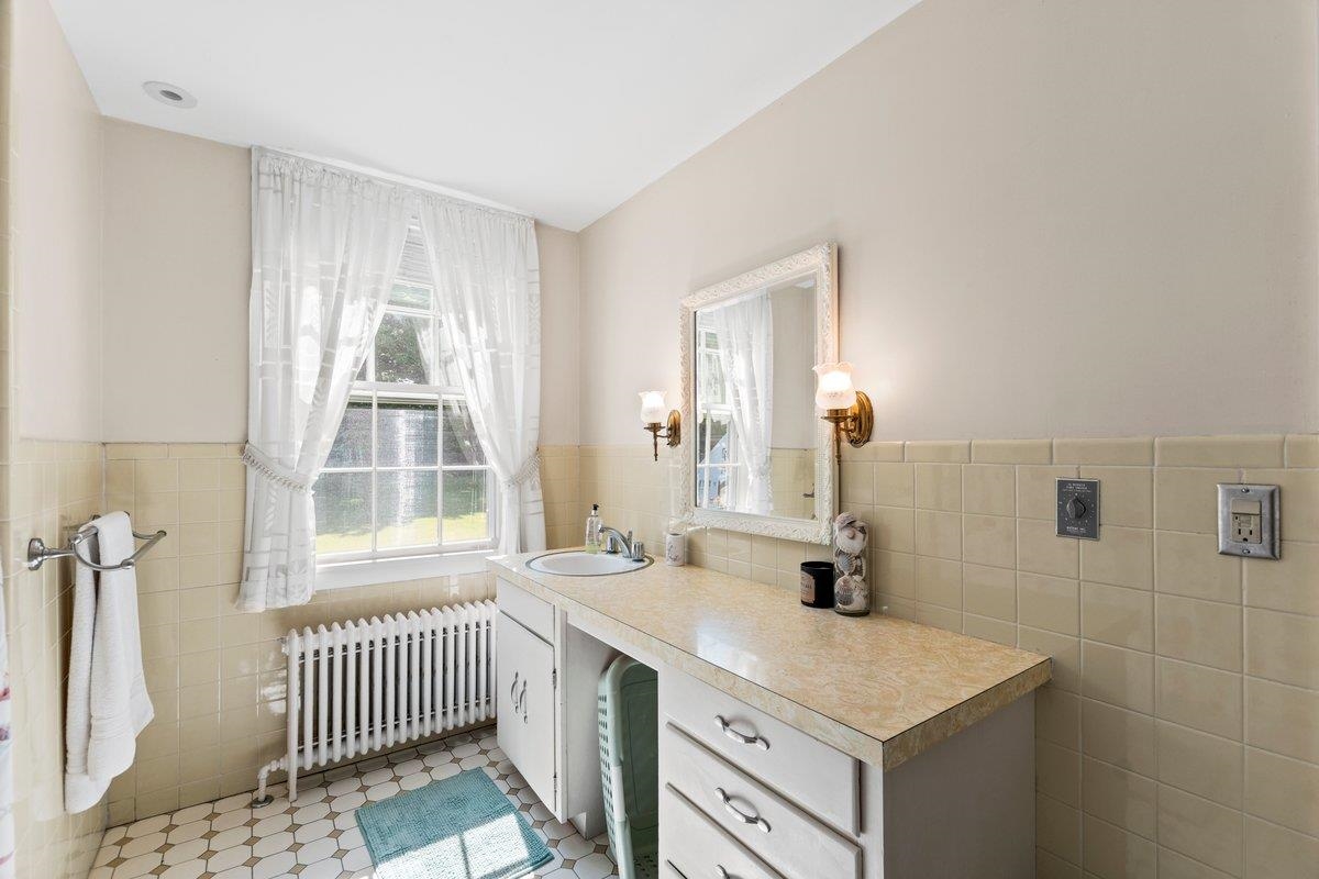 743 Town Line Road Shaftsbury, VT 05262 - Photo 29 of 39