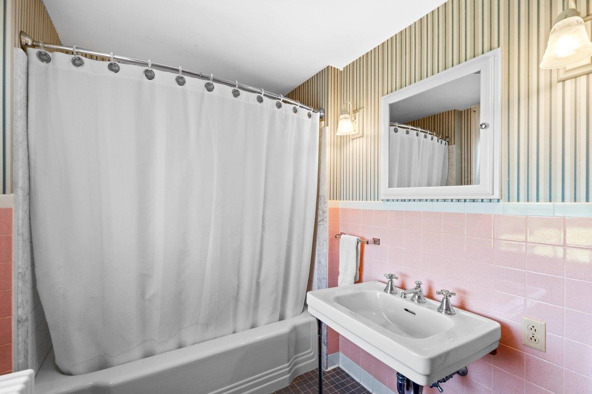 743 Town Line Road Shaftsbury, VT 05262 - Photo 33 of 39