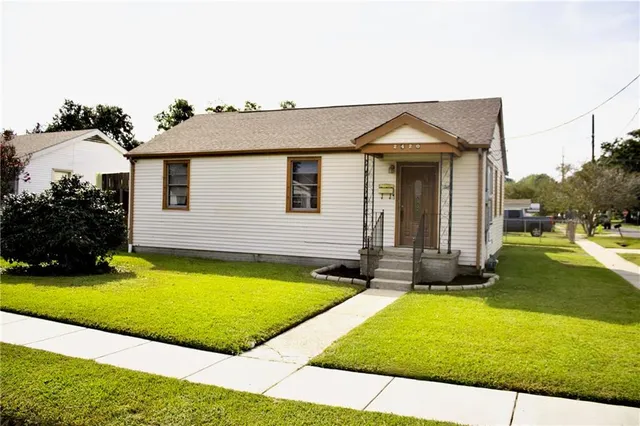 $169,900 | 2420 Fenelon Street, Chalmette, LA 70043
