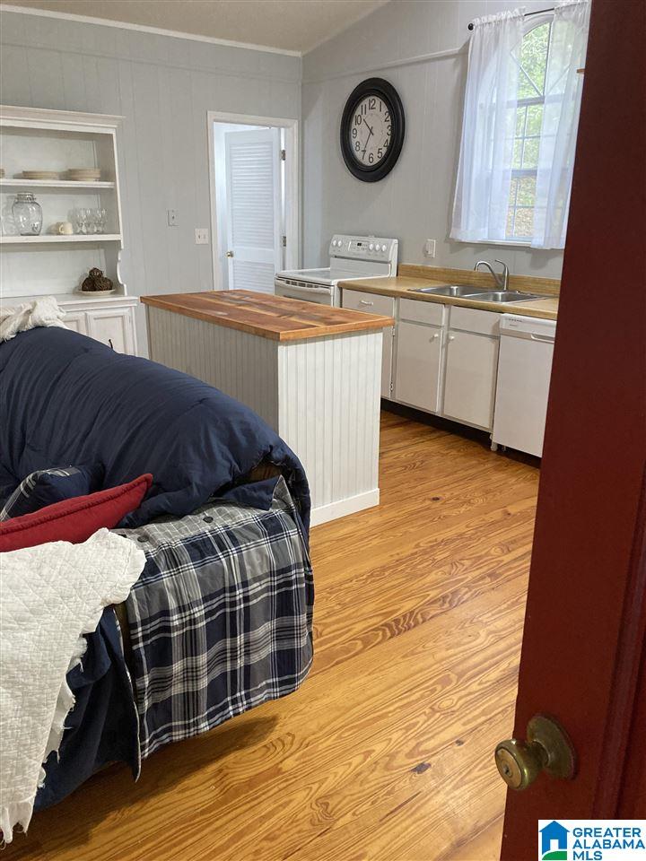 523 Farm Loop Road Alexander City, AL 35010 - Photo 4 of 13