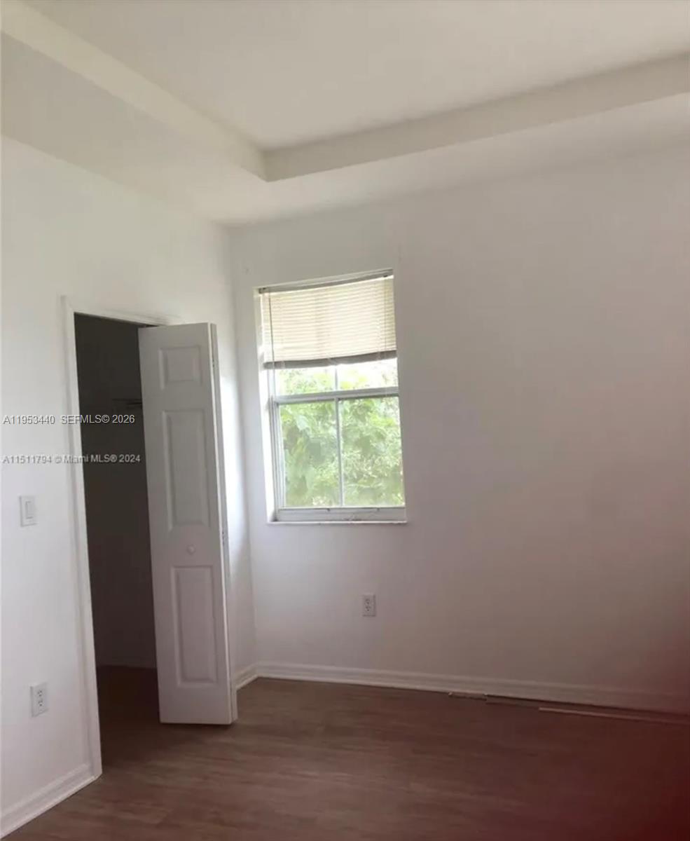 27550 Southwest 138th Path Homestead, FL 33032 - Photo 6 of 14