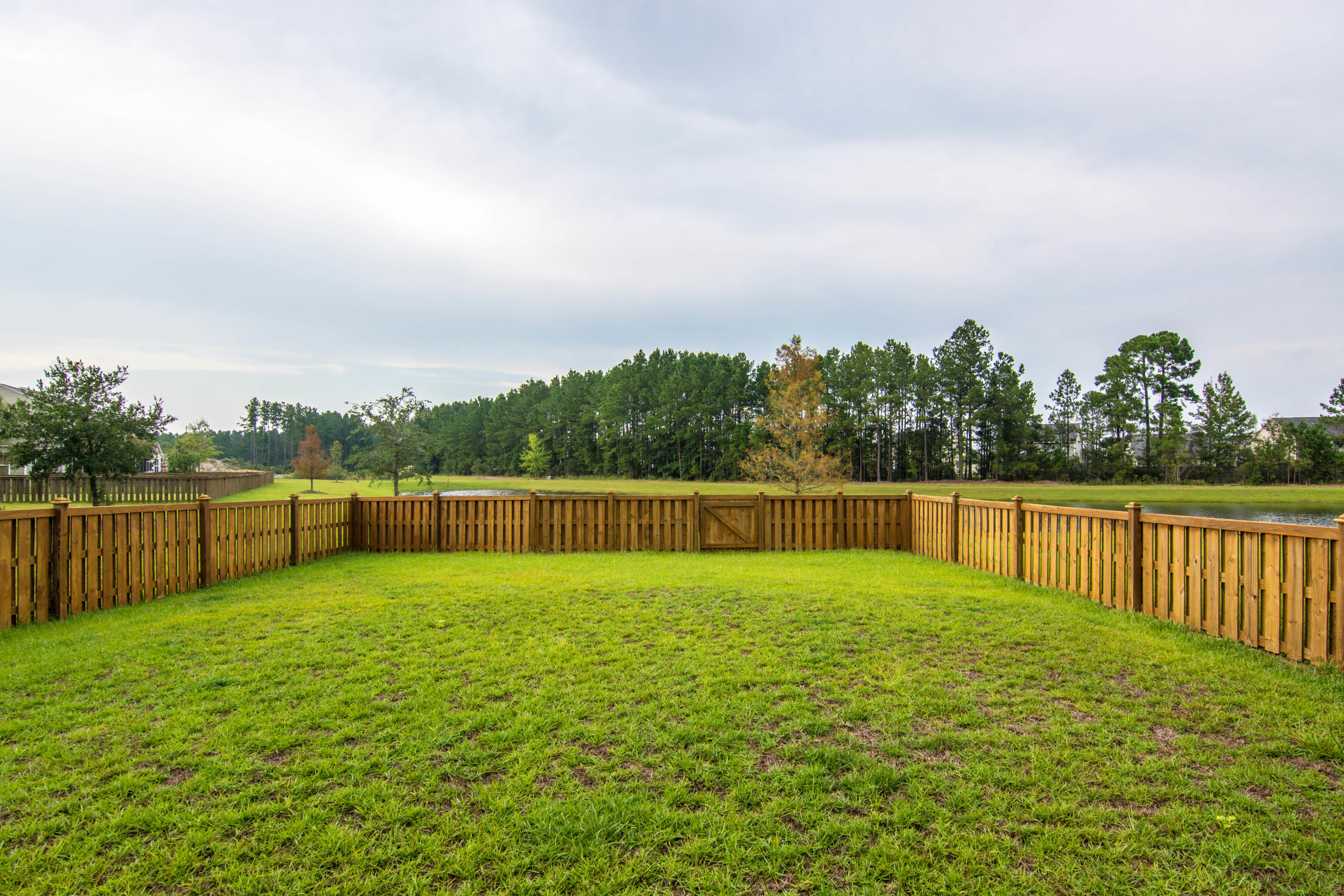 102 Brookhaven Road Summerville, SC 29486 - Photo 2 of 28 DSC_0453