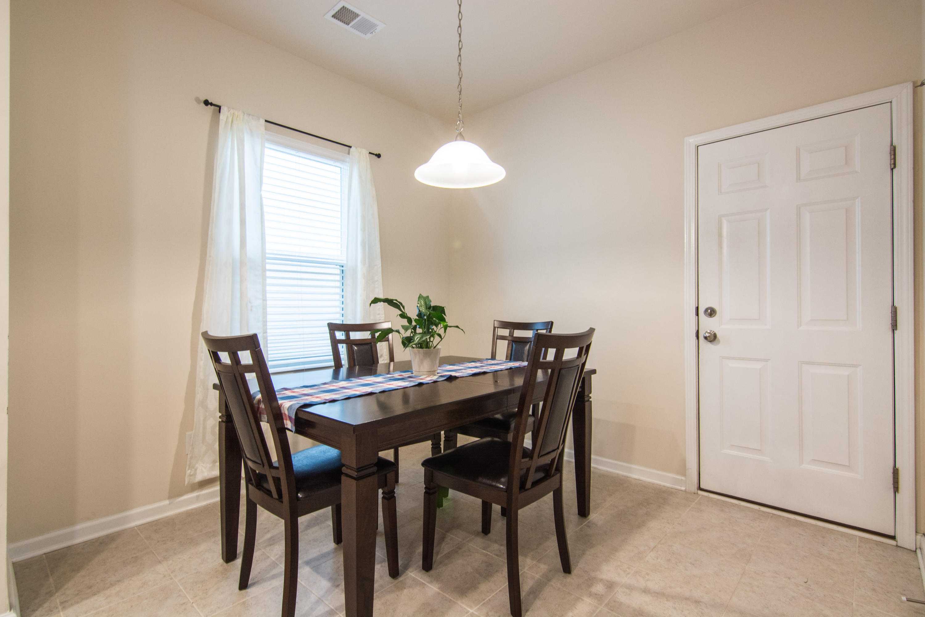 102 Brookhaven Road Summerville, SC 29486 - Photo 13 of 28 DSC_0508