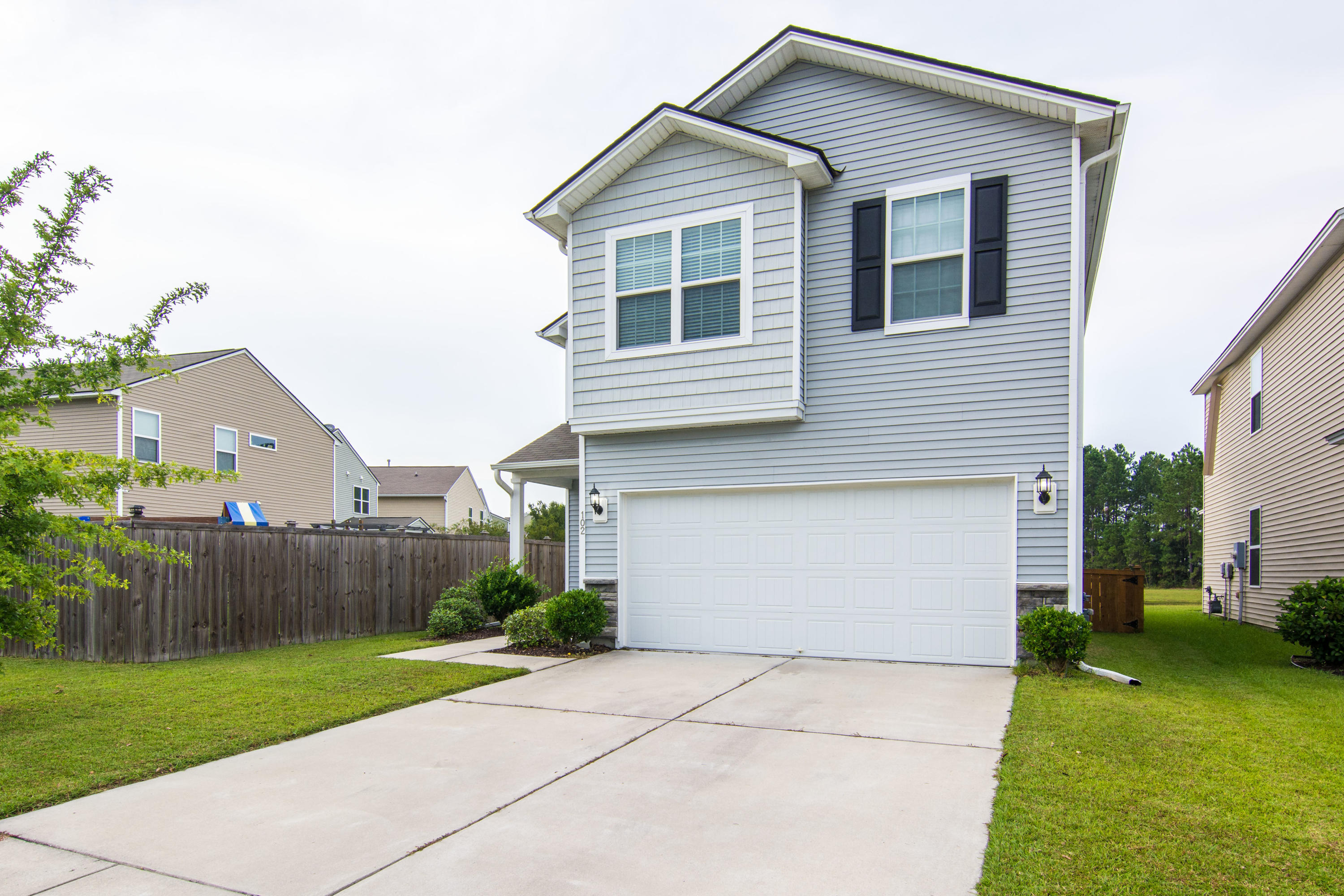 102 Brookhaven Road Summerville, SC 29486 - Photo 6 of 28 DSC_0444