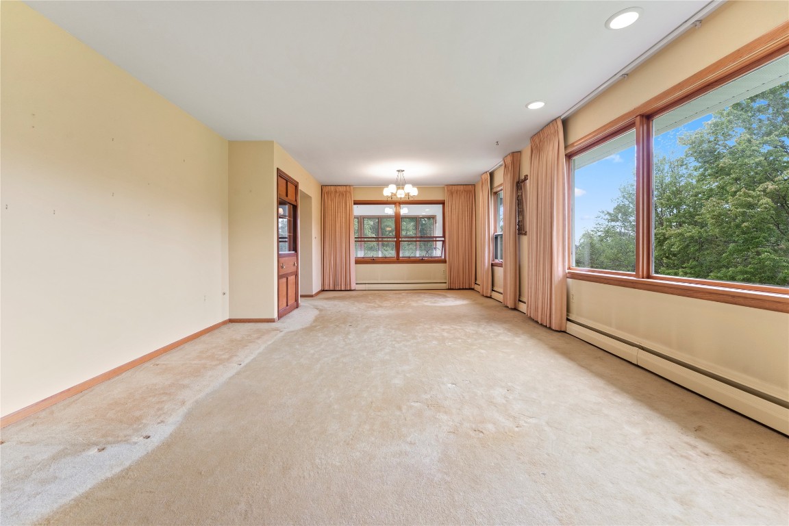 1308 Echo Road Vestal, NY 13850 - Photo 4 of 34 Gallery Image 4