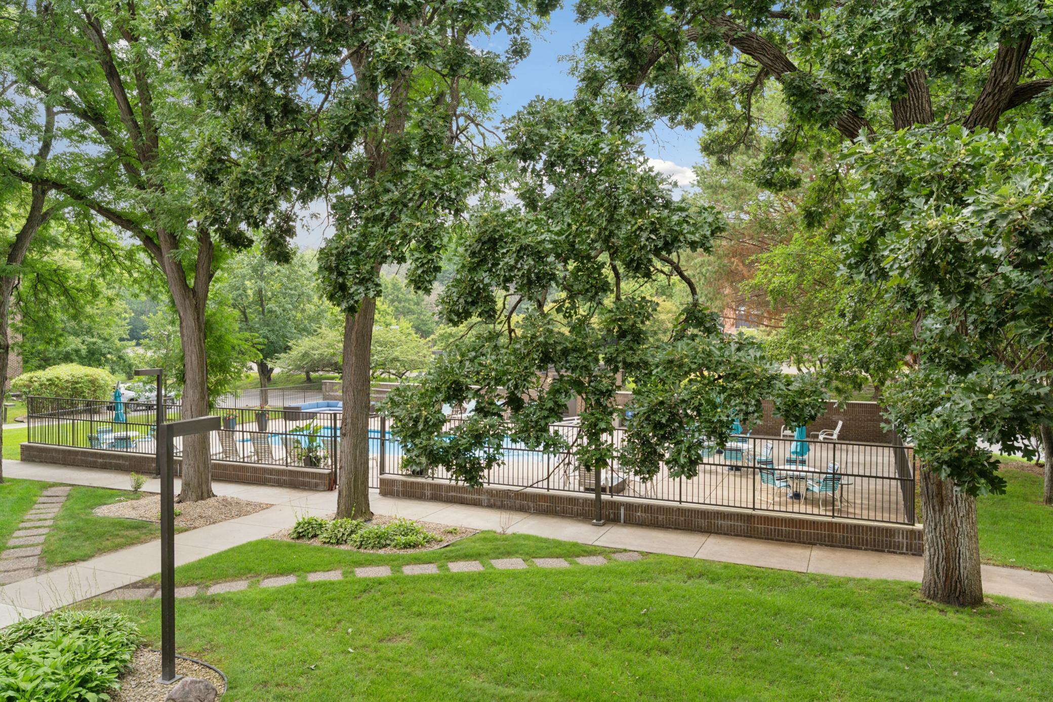 3412 Oak Ridge Road, Unit 211 Hopkins, MN 55305 - Photo 33 of 41