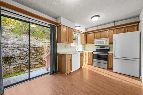 $145,000 | 21461 Coyote Trail, Unit 7, Lago Vista, TX 78645