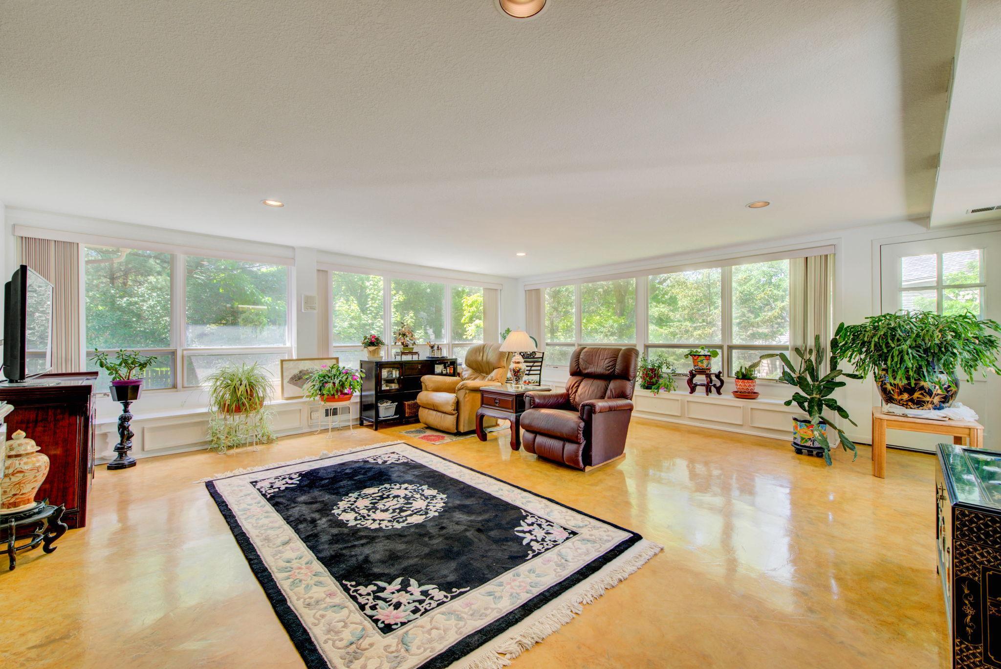 3916 Merriam Road Minnetonka, MN 55305 - Photo 15 of 39 Gallery Image 15
