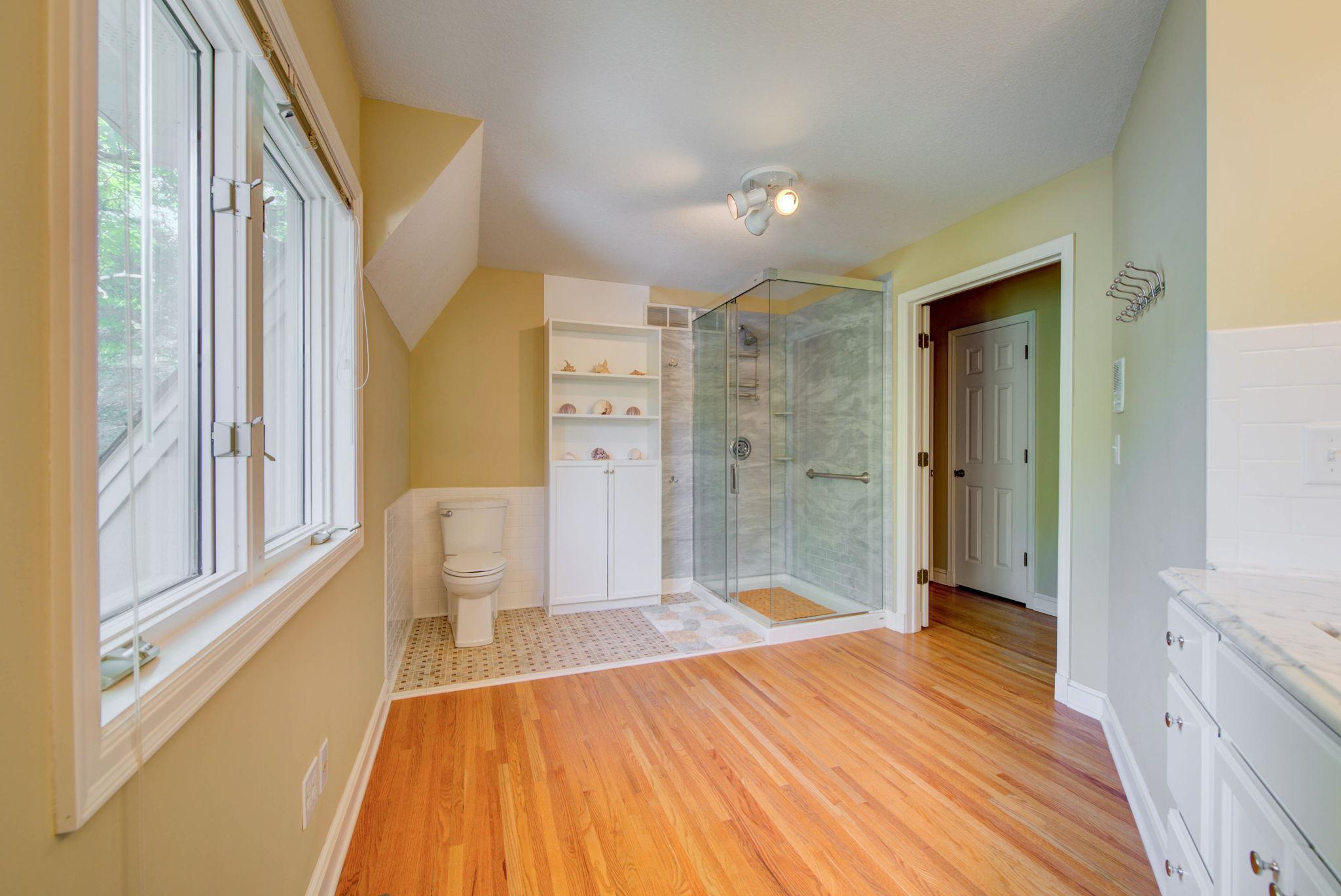 3916 Merriam Road Minnetonka, MN 55305 - Photo 22 of 39 Gallery Image 22