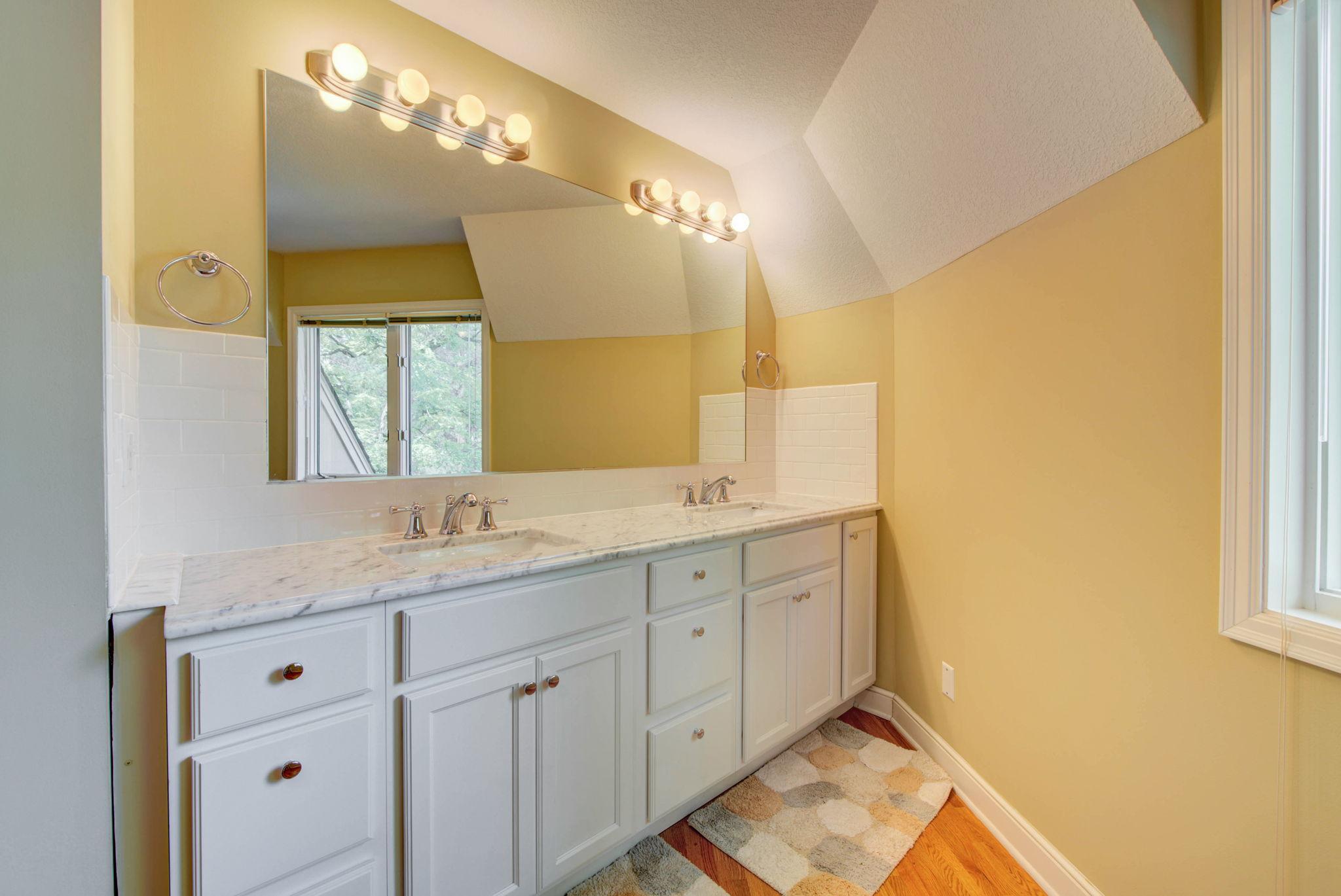 3916 Merriam Road Minnetonka, MN 55305 - Photo 23 of 39 Gallery Image 23