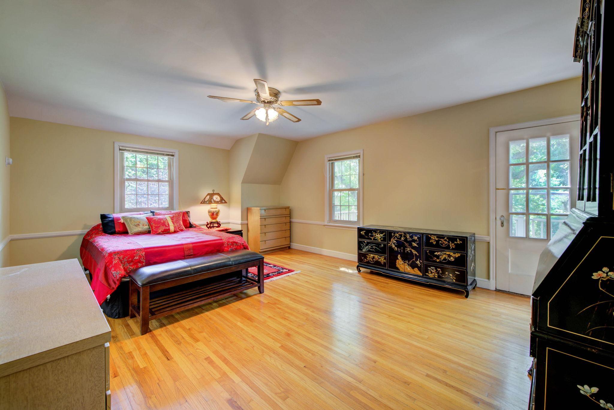 3916 Merriam Road Minnetonka, MN 55305 - Photo 27 of 39 Gallery Image 27
