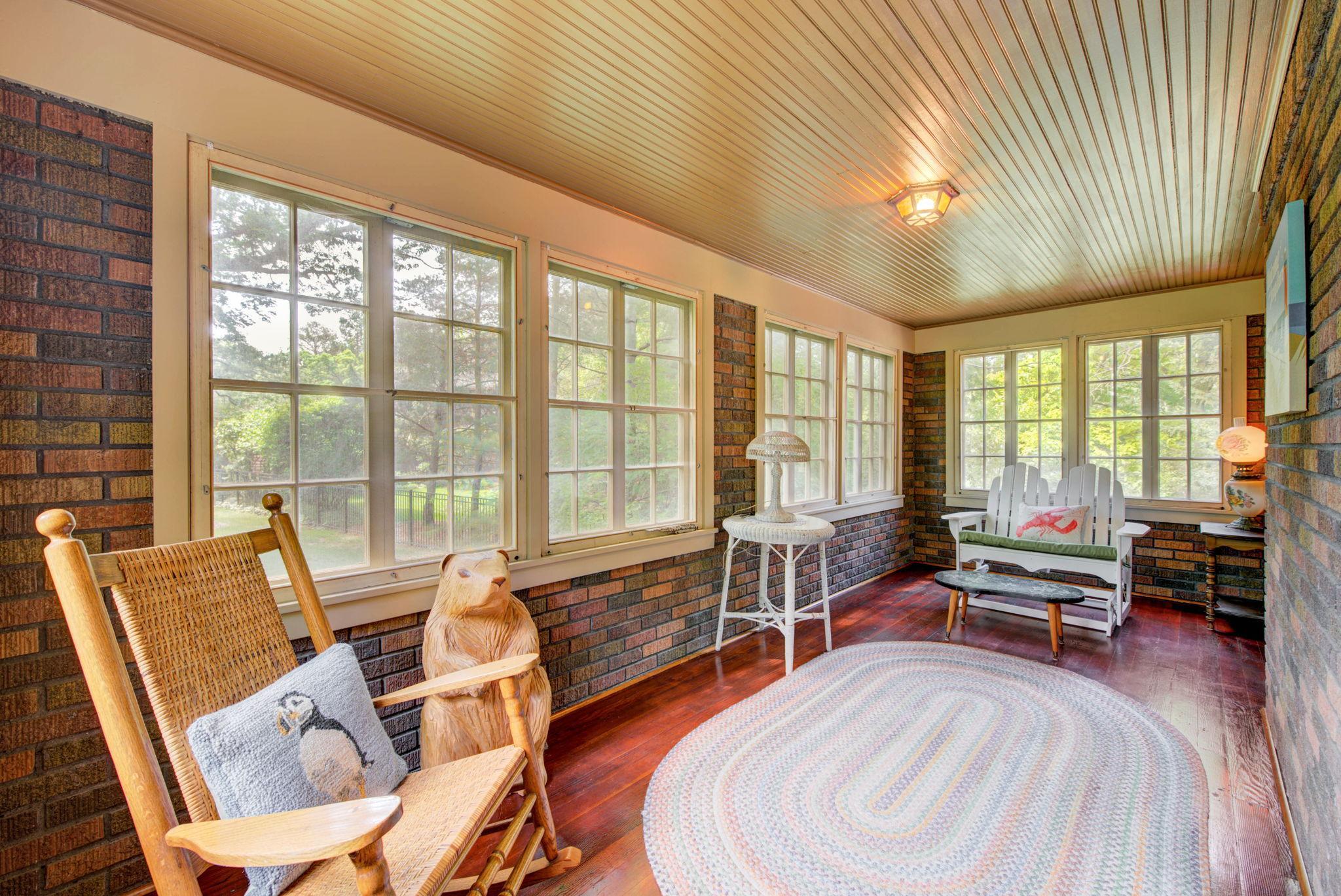 3916 Merriam Road Minnetonka, MN 55305 - Photo 8 of 39 Gallery Image 8
