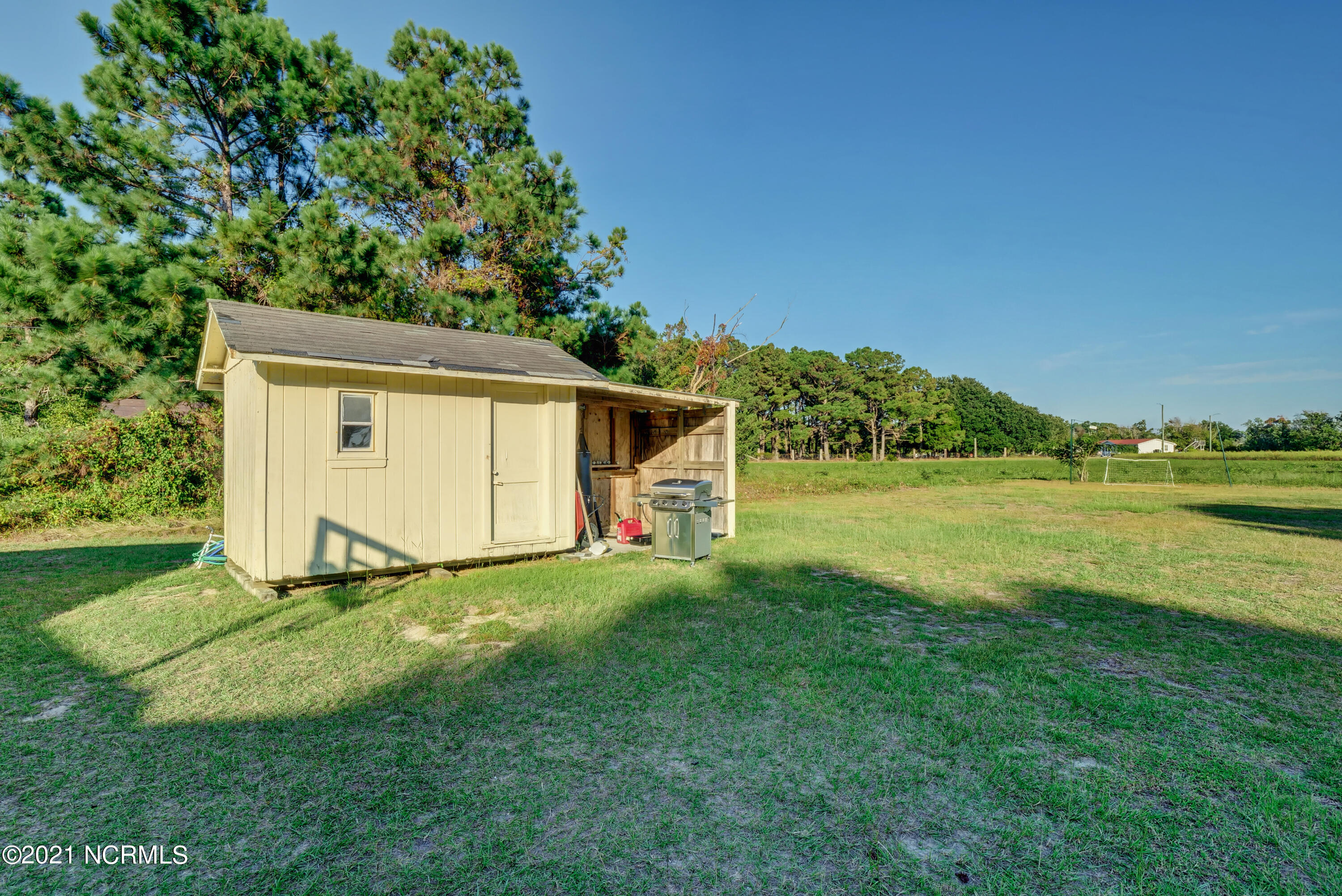 601 Turkey Point Road Sneads Ferry, NC 28460 - Photo 19 of 39 P1455135_36_37_38_39_40_41