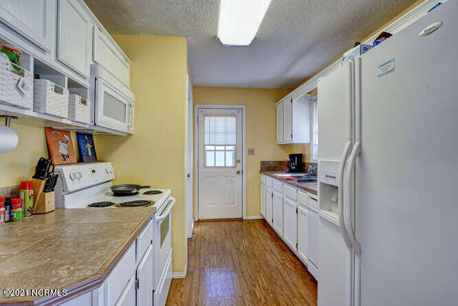 601 Turkey Point Road Sneads Ferry, NC 28460 - Photo 35 of 39 6071E5~1