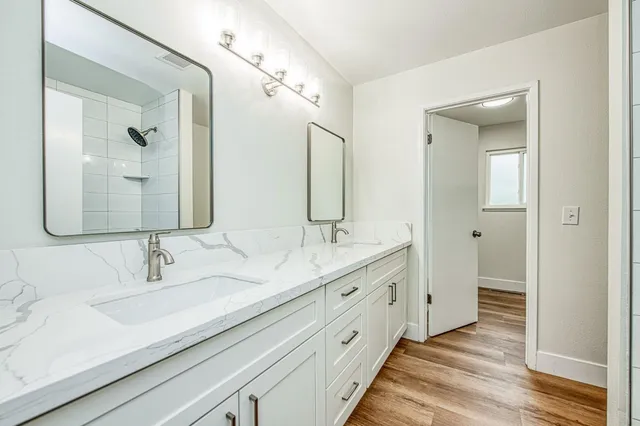 $539,900 | 2058 West Vartikian Avenue, Fresno, CA 93711