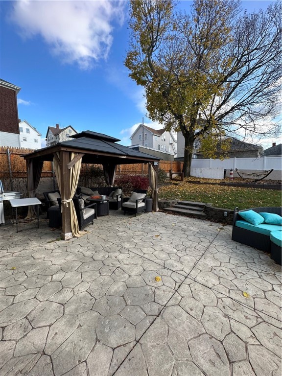 13 Chestnut Street Pawtucket, RI 02860 - Photo 24 of 25 Gallery Image 24
