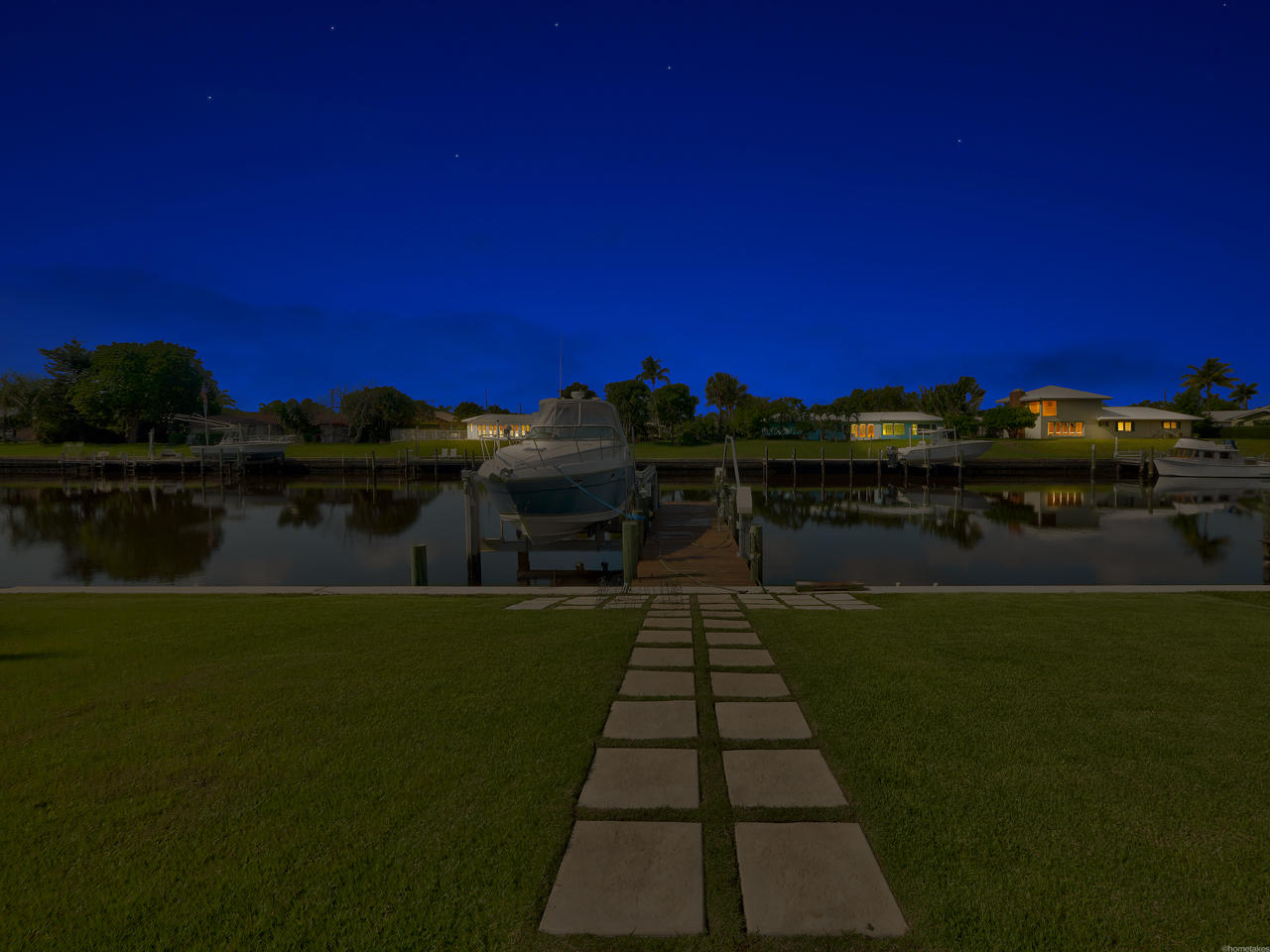 190 Arlington Road West Palm Beach, FL 33405 - Photo 21 of 40 Walkway to Dock