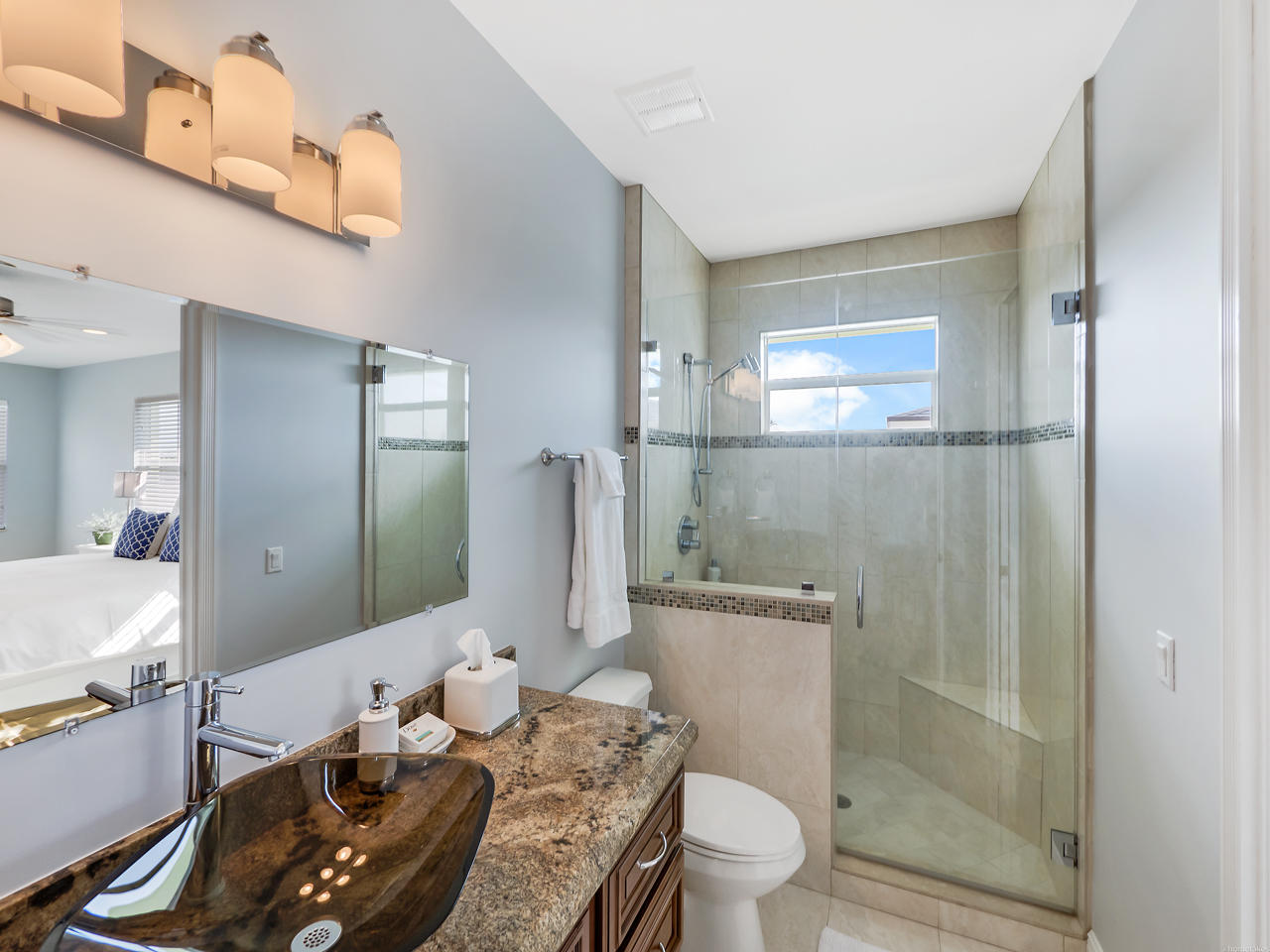 190 Arlington Road West Palm Beach, FL 33405 - Photo 31 of 40 Guest Bath #2