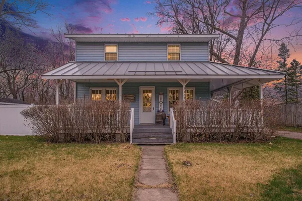 $262,000 | 2561 Lake Shore Drive, Niles, MI 49120