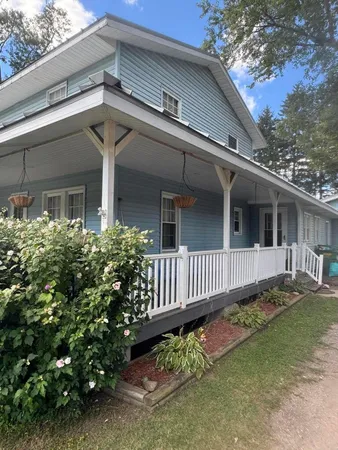 $262,000 | 2561 Lake Shore Drive, Niles, MI 49120