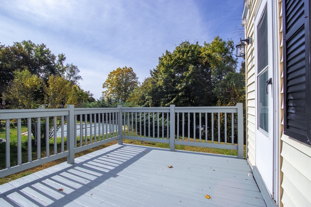 32 Lotus Street West Springfield, MA 01089 - Photo 36 of 42