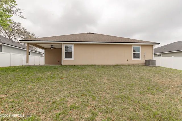 a front view of house with yard