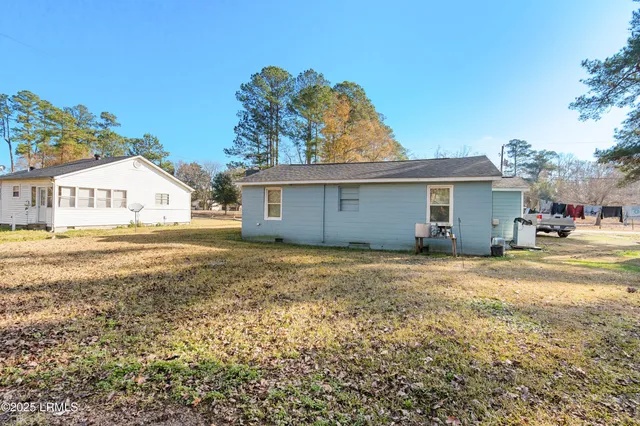 $160,000 | 130 Chanel Drive, Varnville, SC 29944