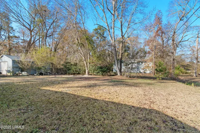 $160,000 | 130 Chanel Drive, Varnville, SC 29944