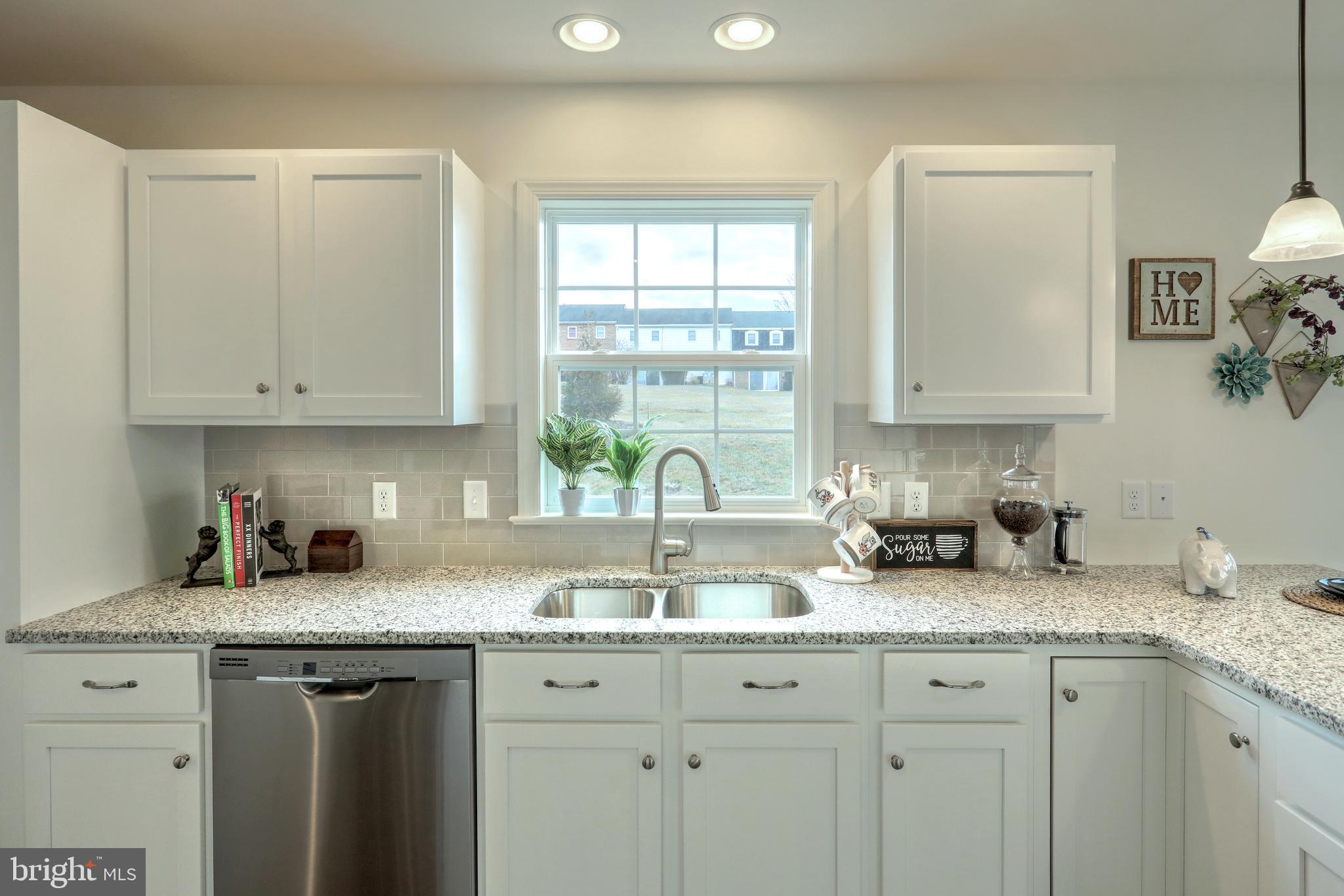 601 Hamaker Road Manheim, PA 17545 - Photo 13 of 30