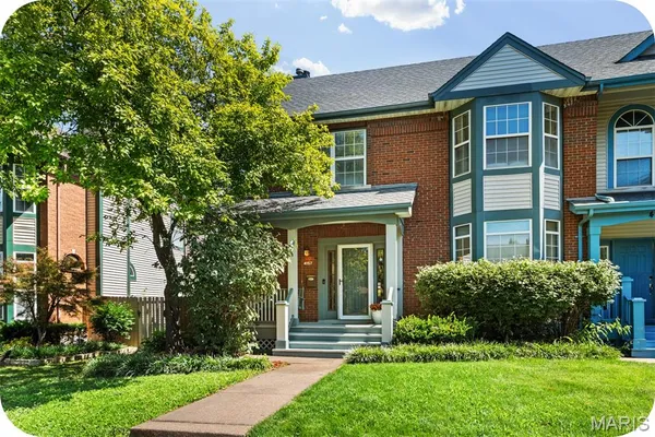$360,000 | 4157 Westminster Place, St. Louis, MO 63108
