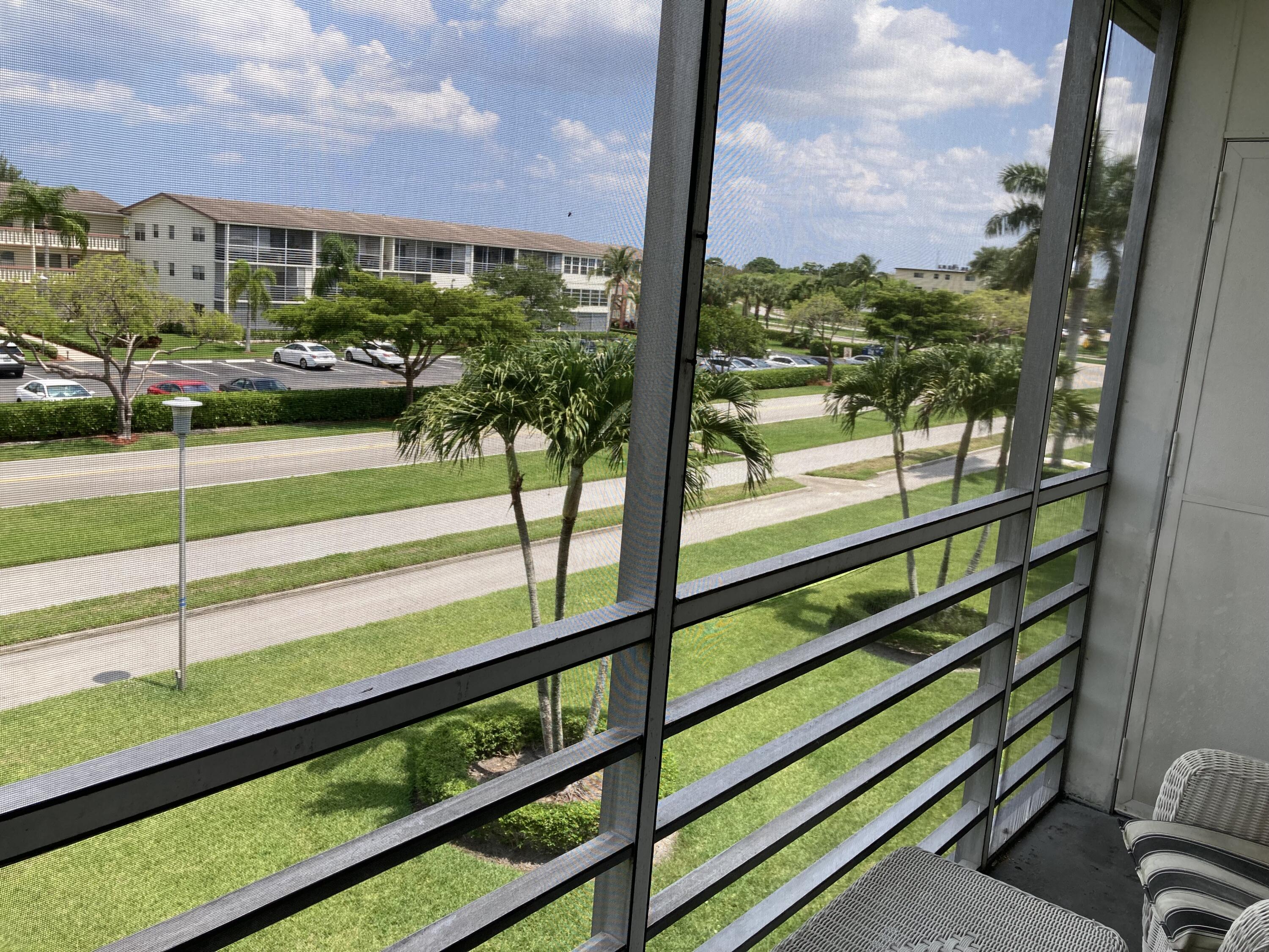 156 Suffolk F, Unit 156 Boca Raton, FL 33434 - Photo 10 of 29 IMG_2773